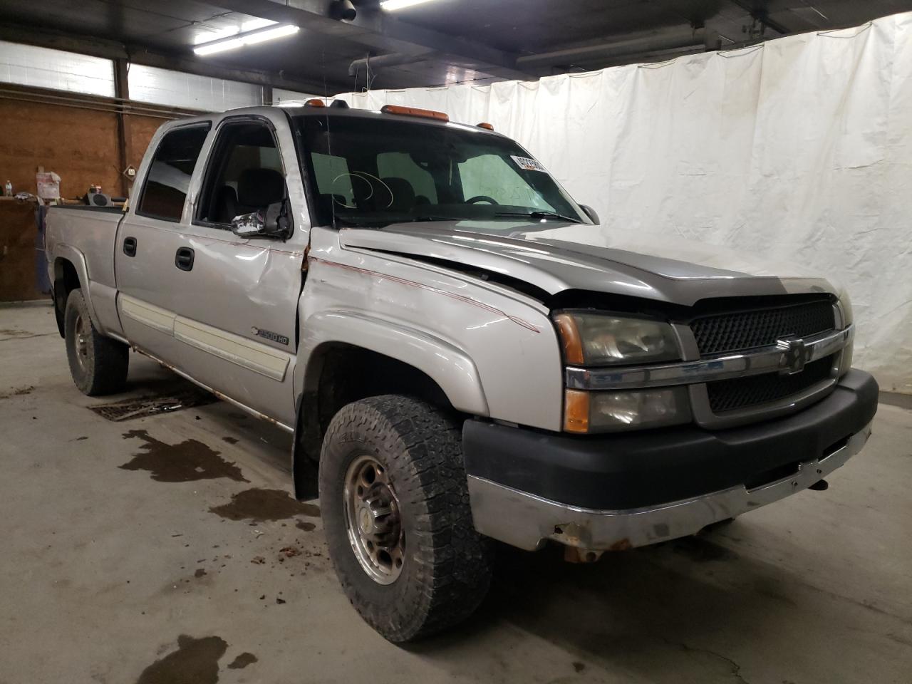 CHEVROLET SILVERADO 2004 with VIN 1GCHK23U14F178896 - Photo from auction