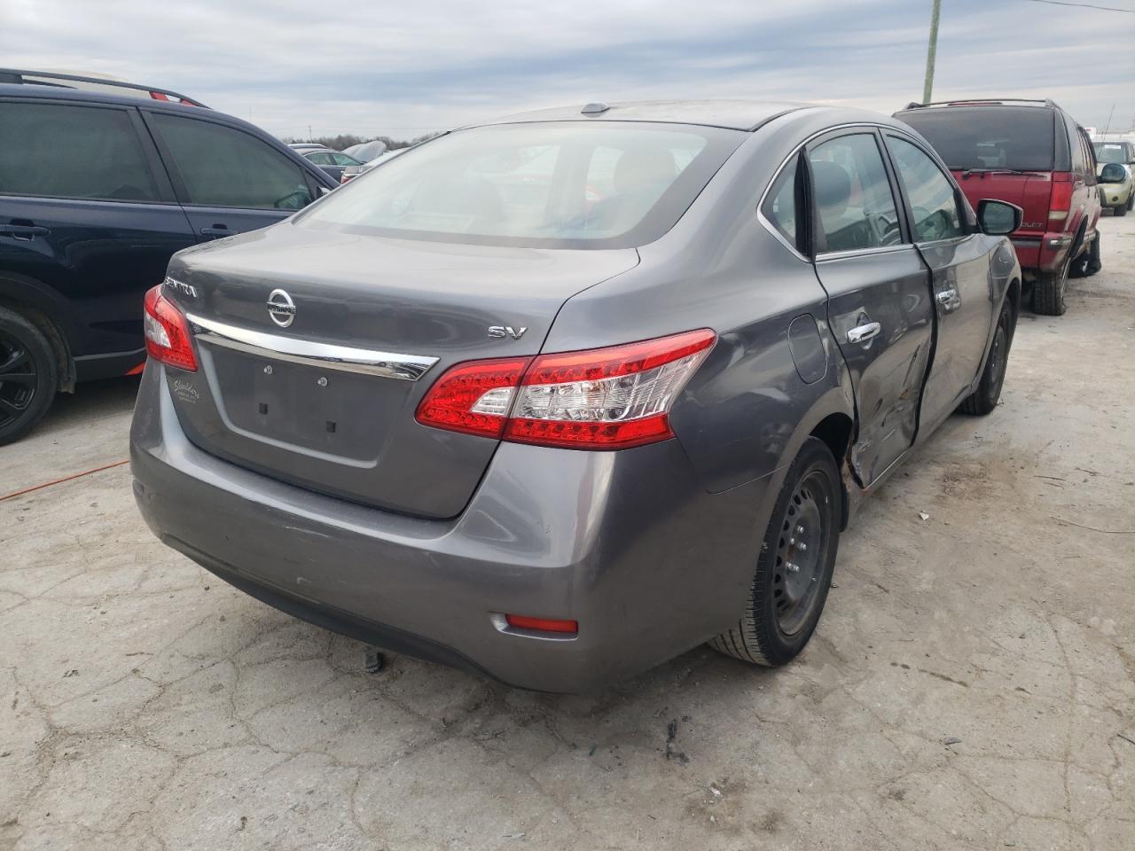 Photo 4 from auction – 2015 NISSAN SENTRA S with VIN 3N1AB7AP9FL661298
