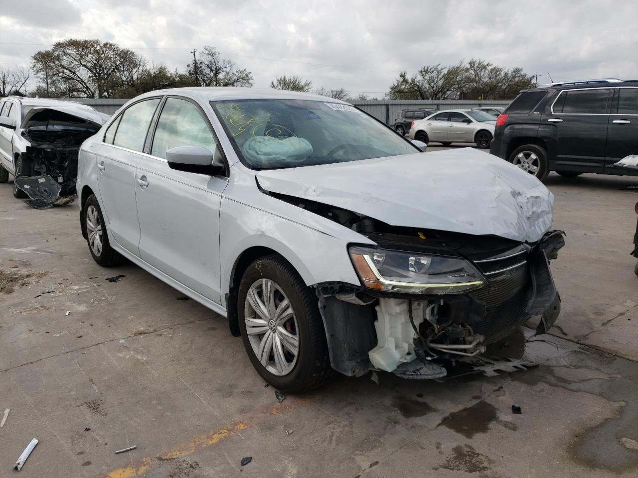 VOLKSWAGEN JETTA S 2017 with VIN 3VW2B7AJ7HM407192 - Photo from auction