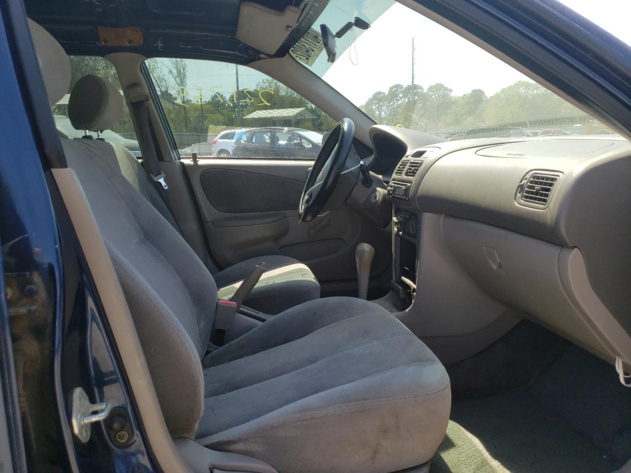 Photo 5 from auction – 2002 TOYOTA COROLLA CE with VIN 2T1BR12E92C564140
