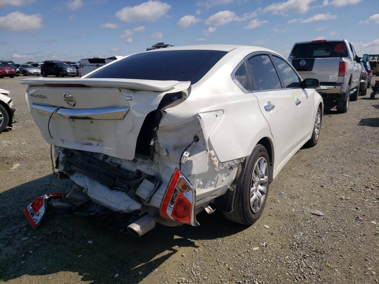 Photo 4 from auction – 2015 NISSAN ALTIMA 2.5 with VIN 1N4AL3AP6FC122741