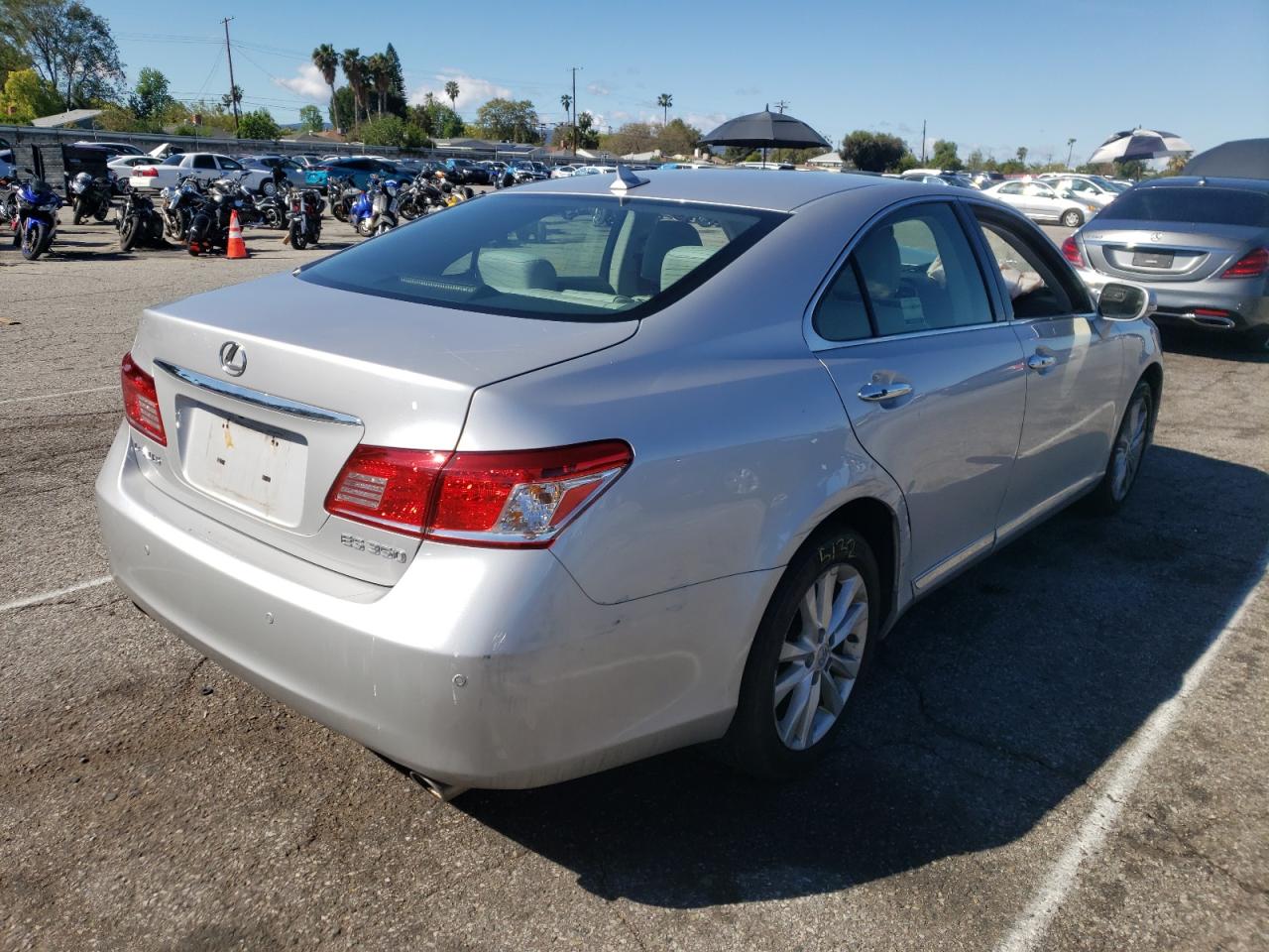 Photo 4 from auction – 2010 LEXUS ES 350 with VIN JTHBK1EG4A2398770
