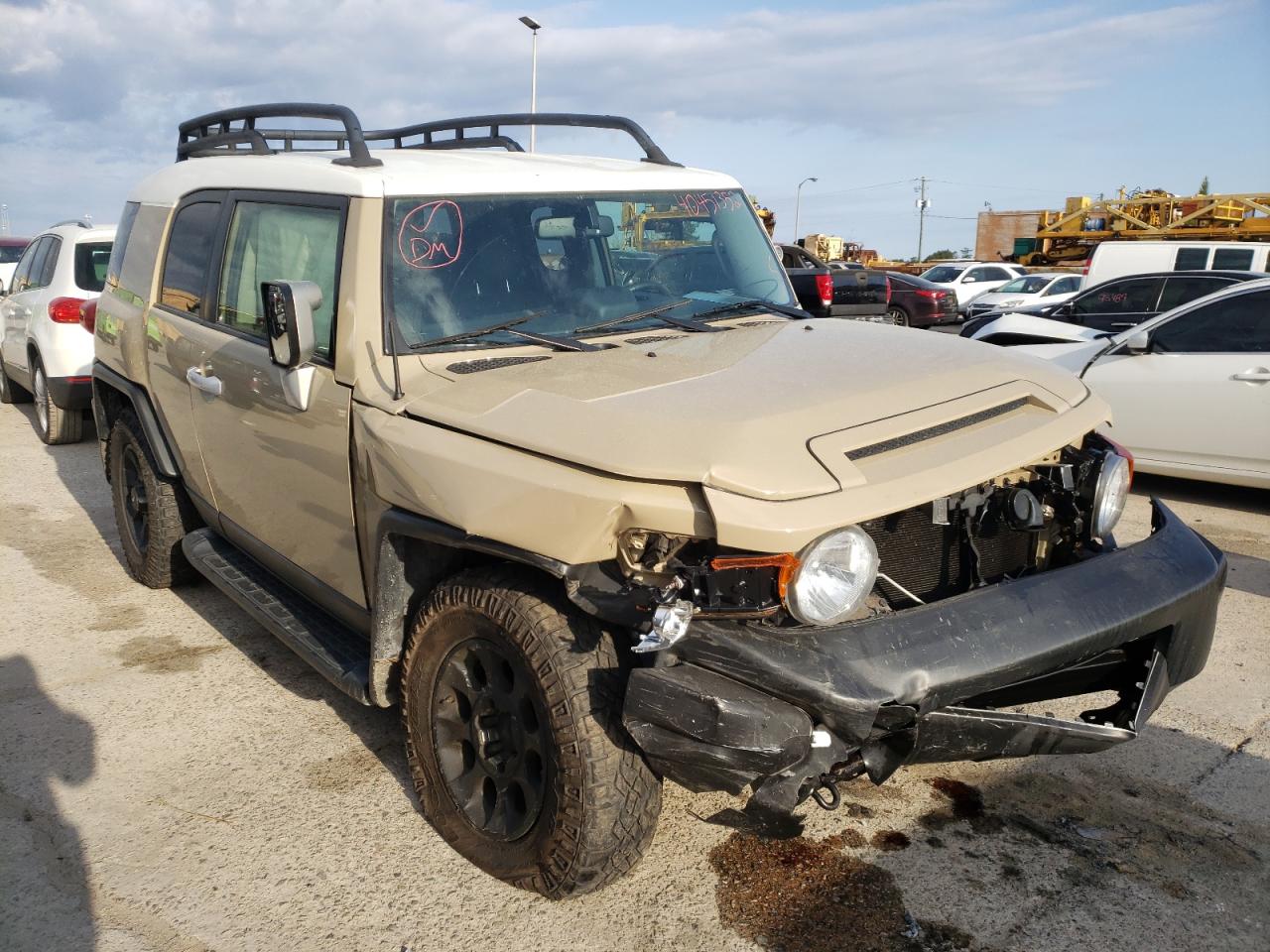 Photo 1 from auction – 2012 TOYOTA FJ CRUISER with VIN JTEBU4BF7CK137172