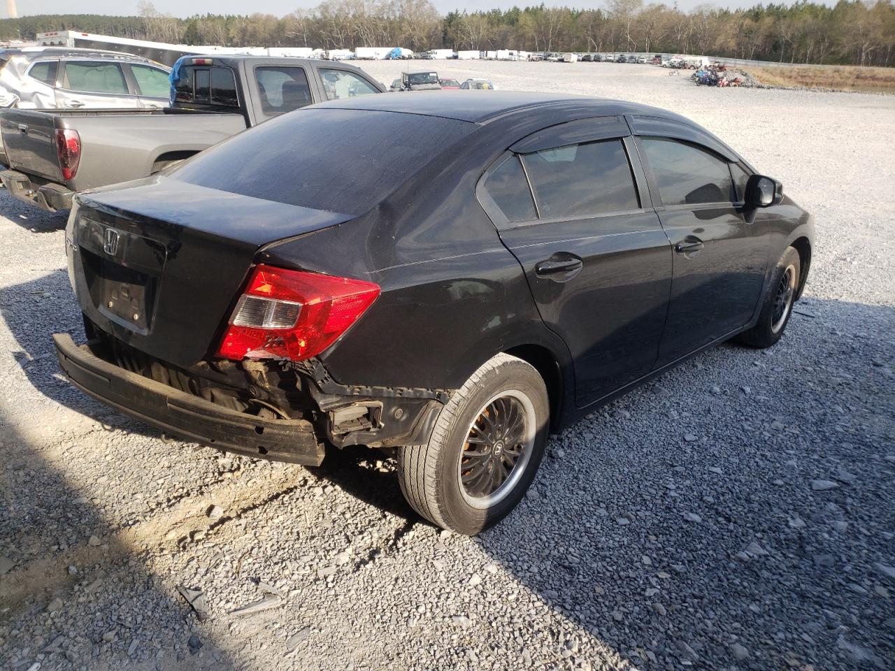 Photo 4 from auction – 2012 HONDA CIVIC with VIN 19XFB2F5XCE075240