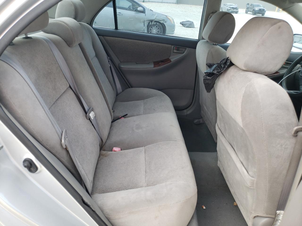 Photo 6 from auction – 2005 TOYOTA COROLLA CE with VIN 2T1BR32E05C329965