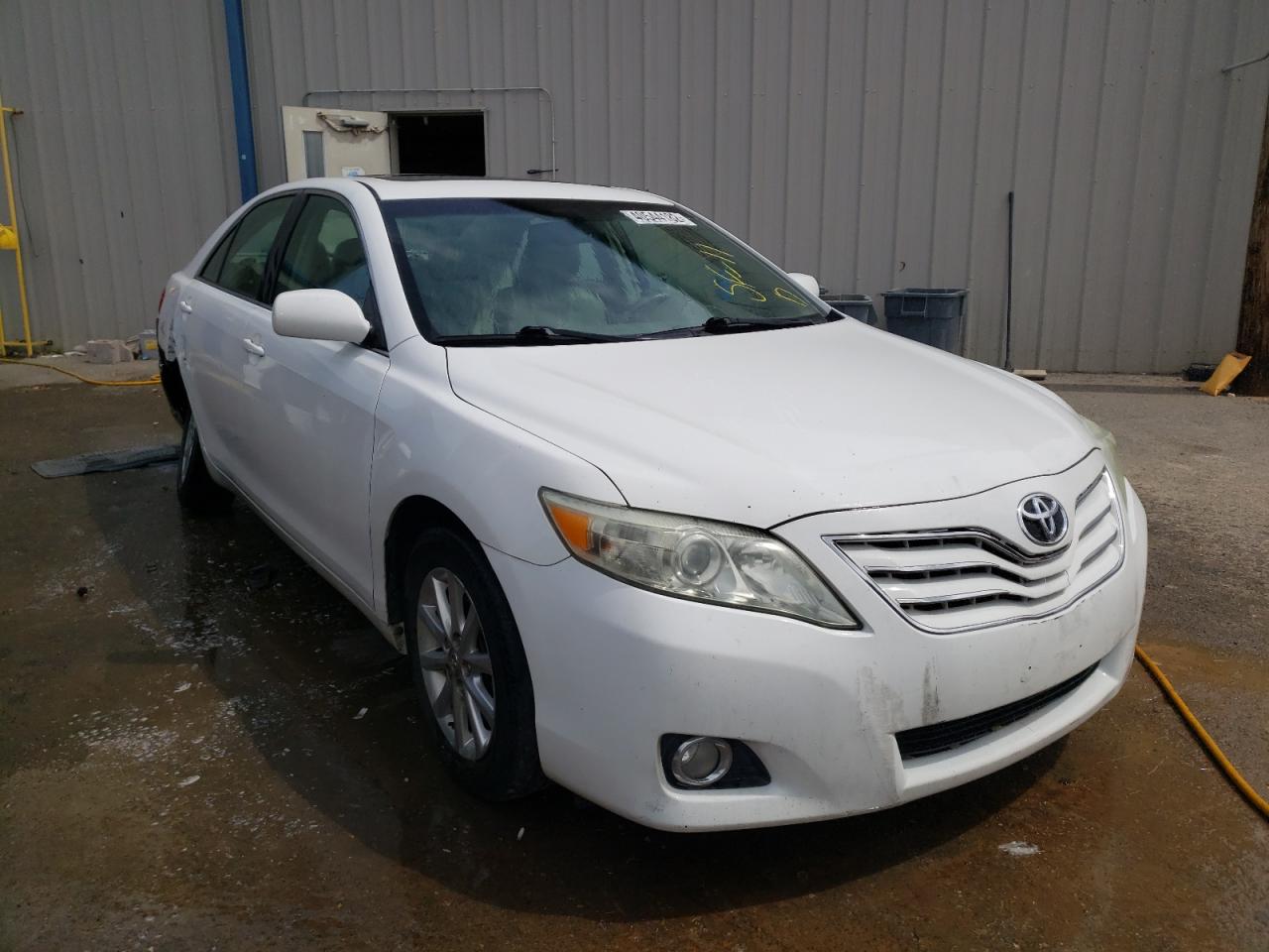 TOYOTA CAMRY BASE 2011 with VIN 4T1BF3EK9BU761927 - Photo from auction
