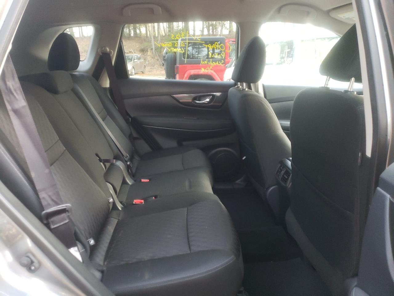 Photo 6 from auction – 2018 NISSAN ROGUE S with VIN KNMAT2MV4JP521874