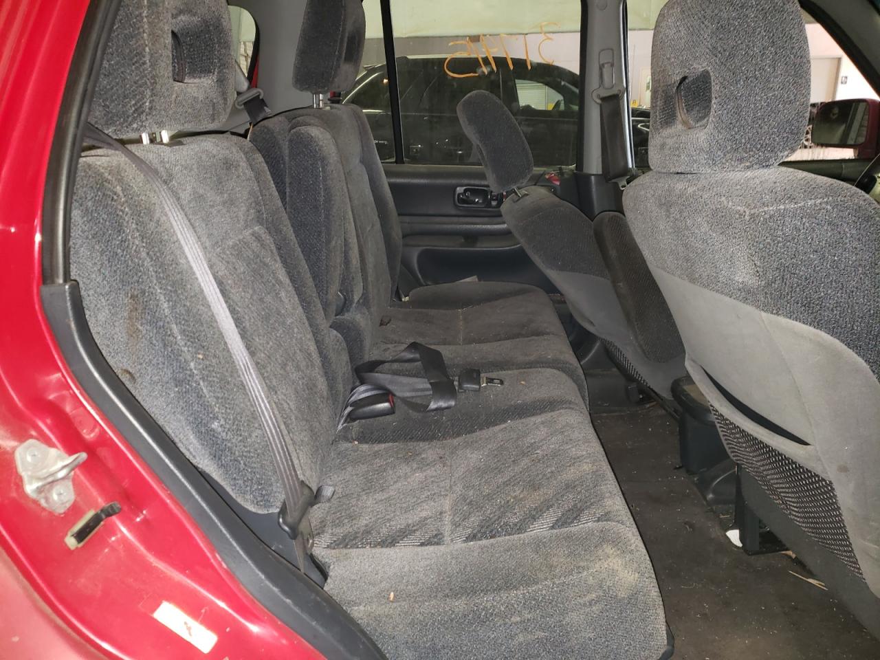 Photo 6 from auction – 2000 HONDA CR-V EX with VIN JHLRD1863YC055100