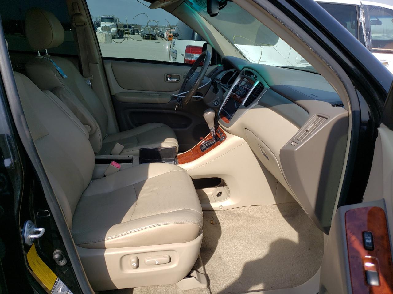 Photo 5 from auction – 2007 TOYOTA HIGHLANDER with VIN JTEEP21AX70214178