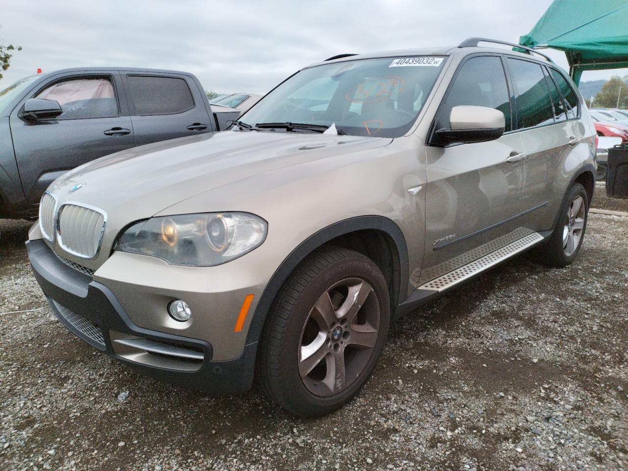 Photo 2 from auction – 2010 BMW X5 XDRIVE3 with VIN 5UXFF0C57ALT76435
