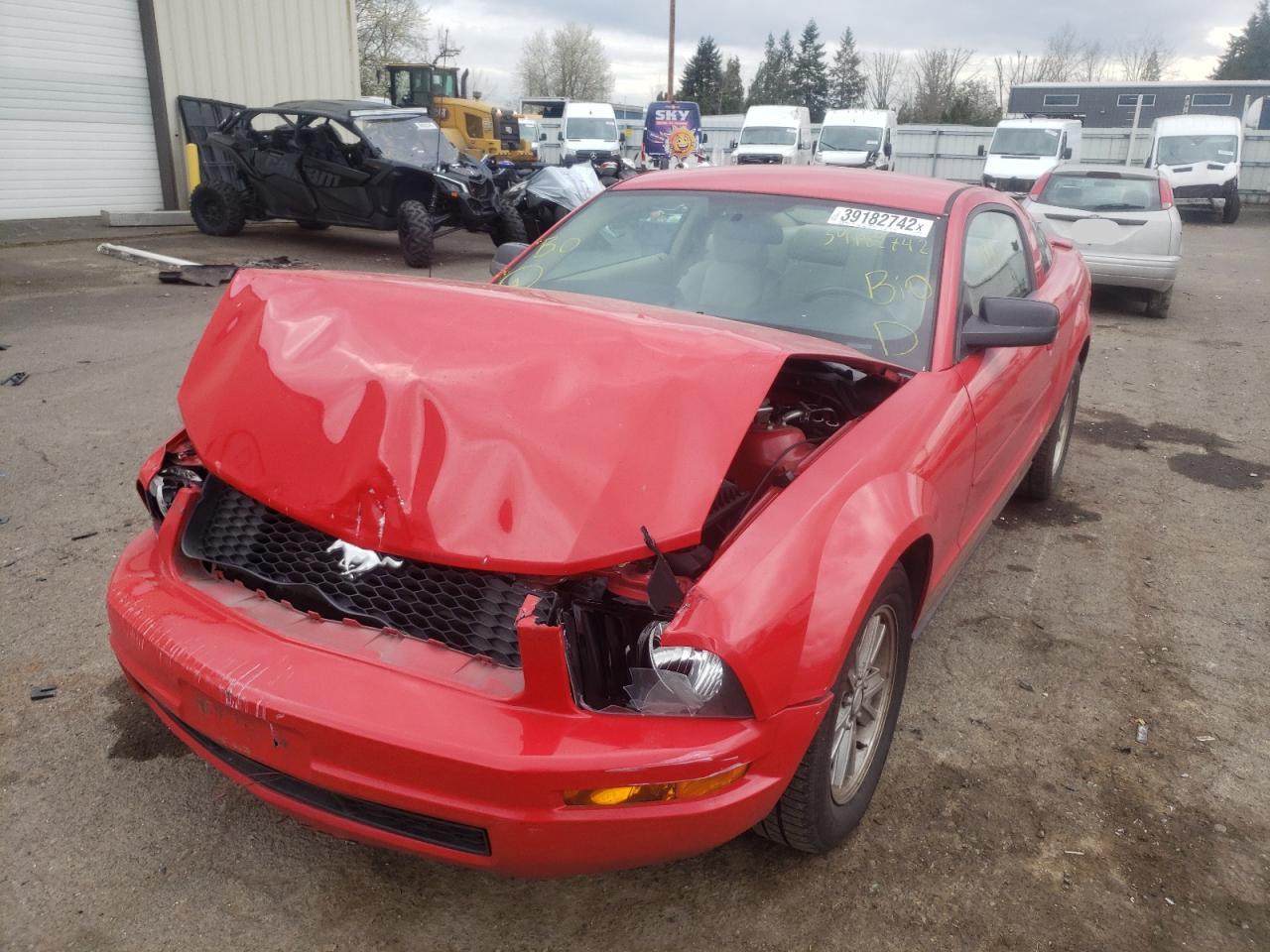 Photo 2 from auction – 2008 FORD MUSTANG with VIN 1ZVHT80N985196567