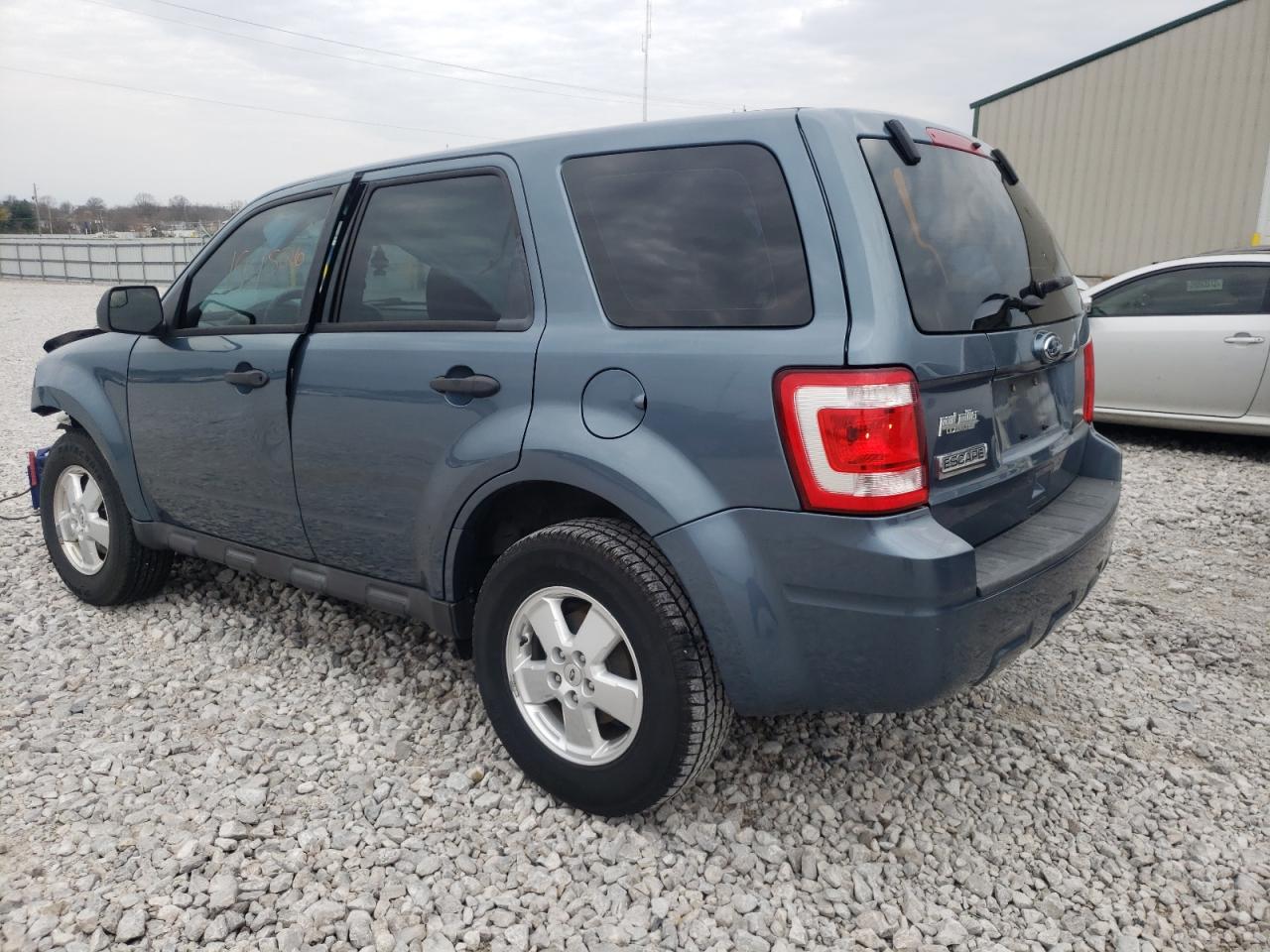 Photo 3 from auction – 2011 FORD ESCAPE XLS with VIN 1FMCU0C78BKB19606