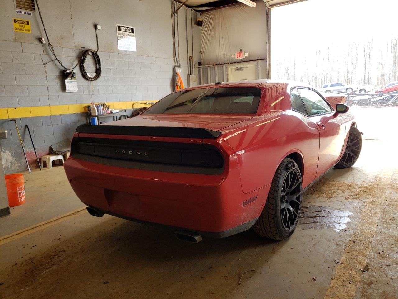 Photo 4 from auction – 2009 DODGE CHALLENGER with VIN 2B3LJ74WX9H563715