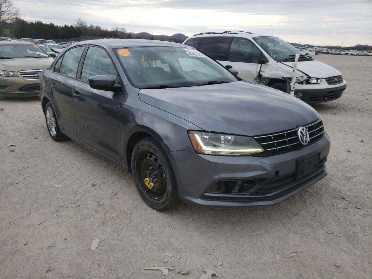 Photo 1 from auction – 2018 VOLKSWAGEN JETTA S with VIN 3VW2B7AJ0JM236727