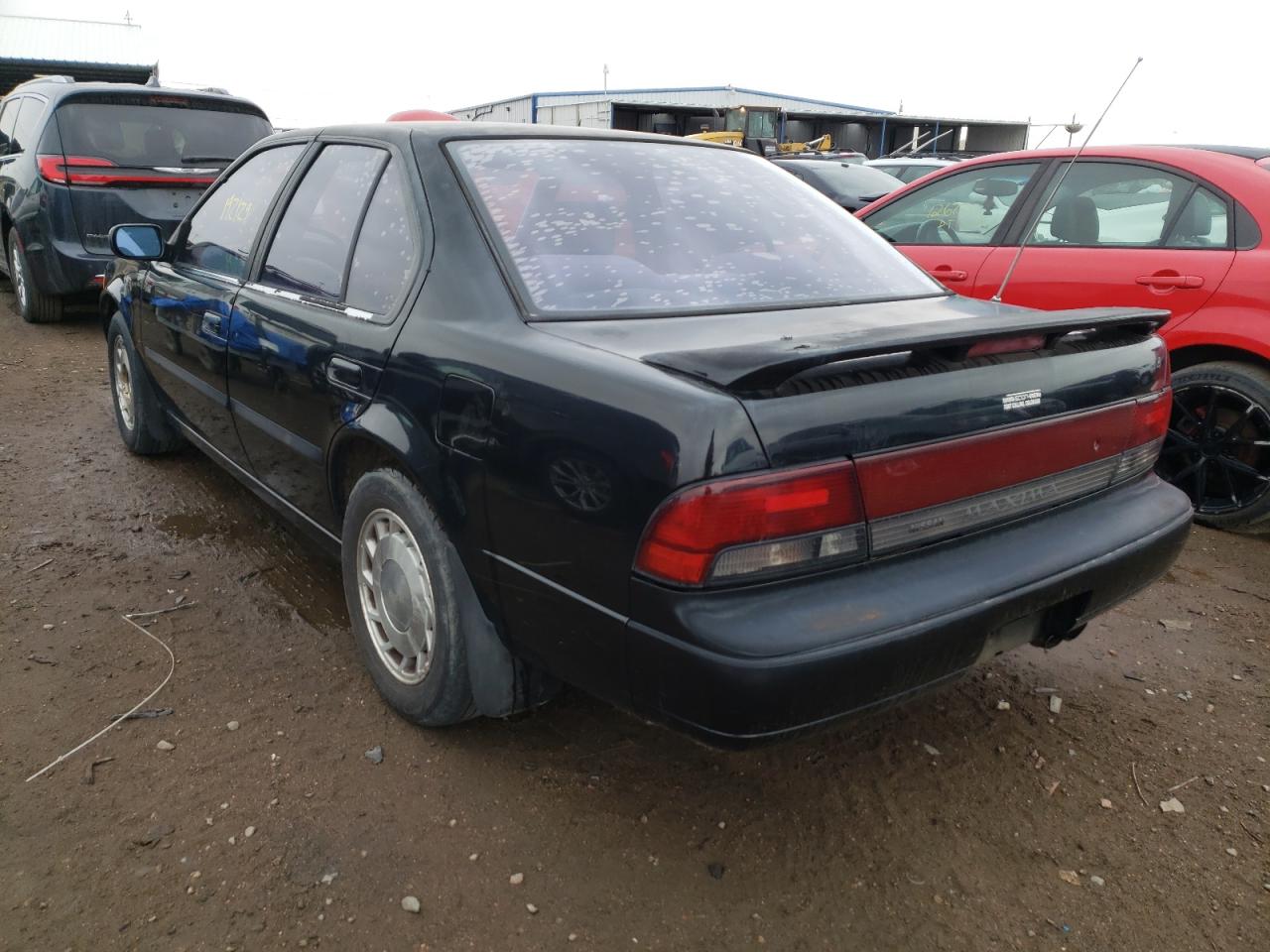 Photo 3 from auction – 1993 NISSAN MAXIMA SE with VIN JN1EJ01F3PT418795
