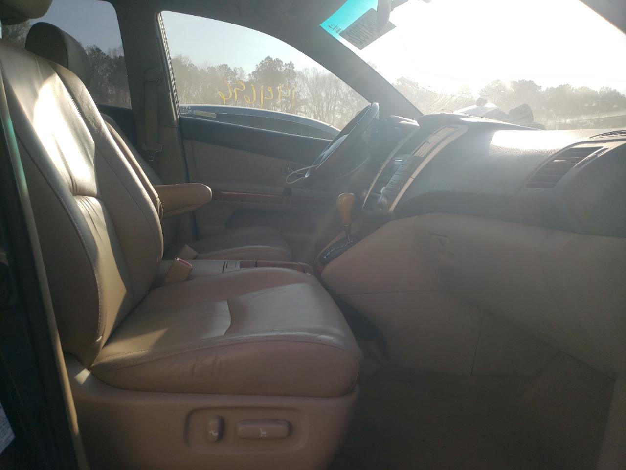 Photo 5 from auction – 2004 LEXUS RX 330 with VIN JTJHA31U940024190