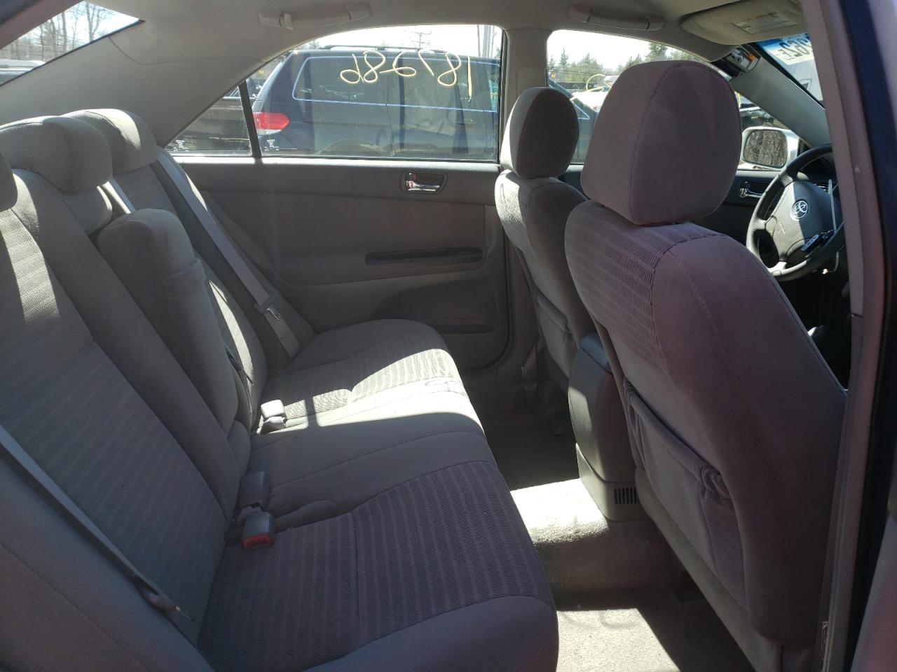 Photo 6 from auction – 2005 TOYOTA CAMRY LE with VIN 4T1BE32K15U428813