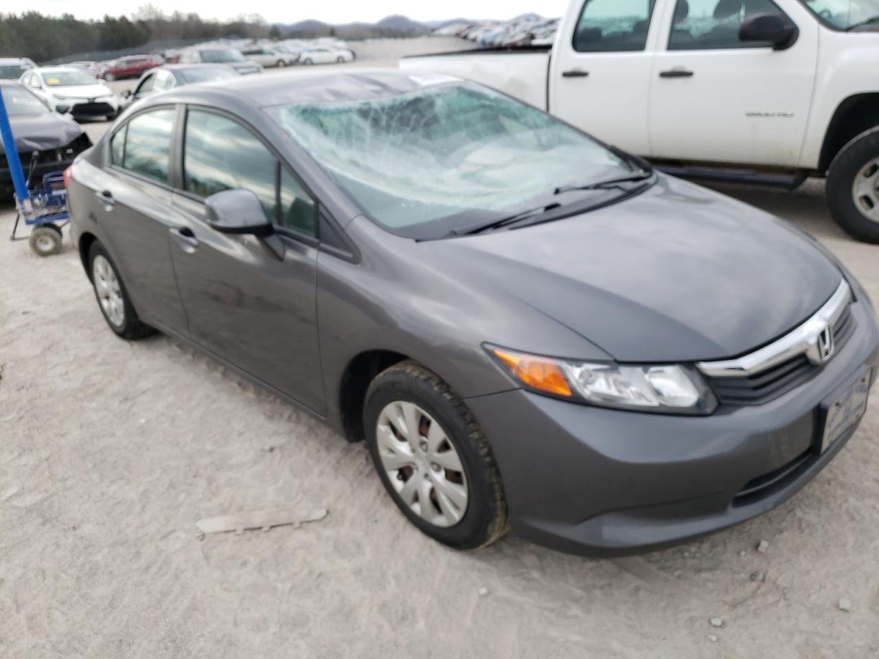 Photo 1 from auction – 2012 HONDA CIVIC LX with VIN 2HGFB2F55CH581676