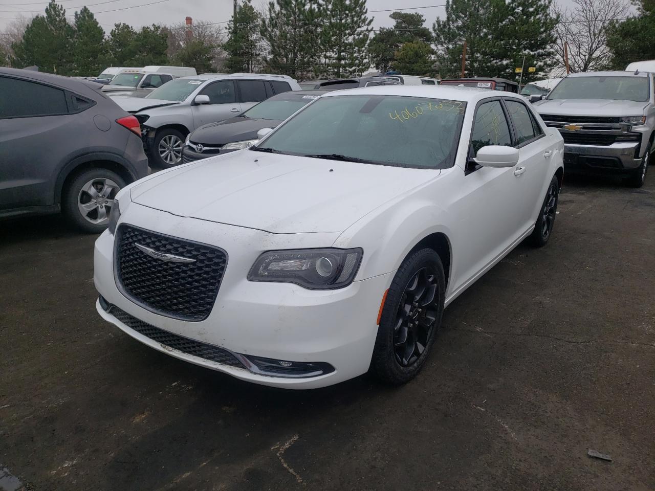 Photo 2 from auction – 2019 CHRYSLER 300 S with VIN 2C3CCAGG1KH651511