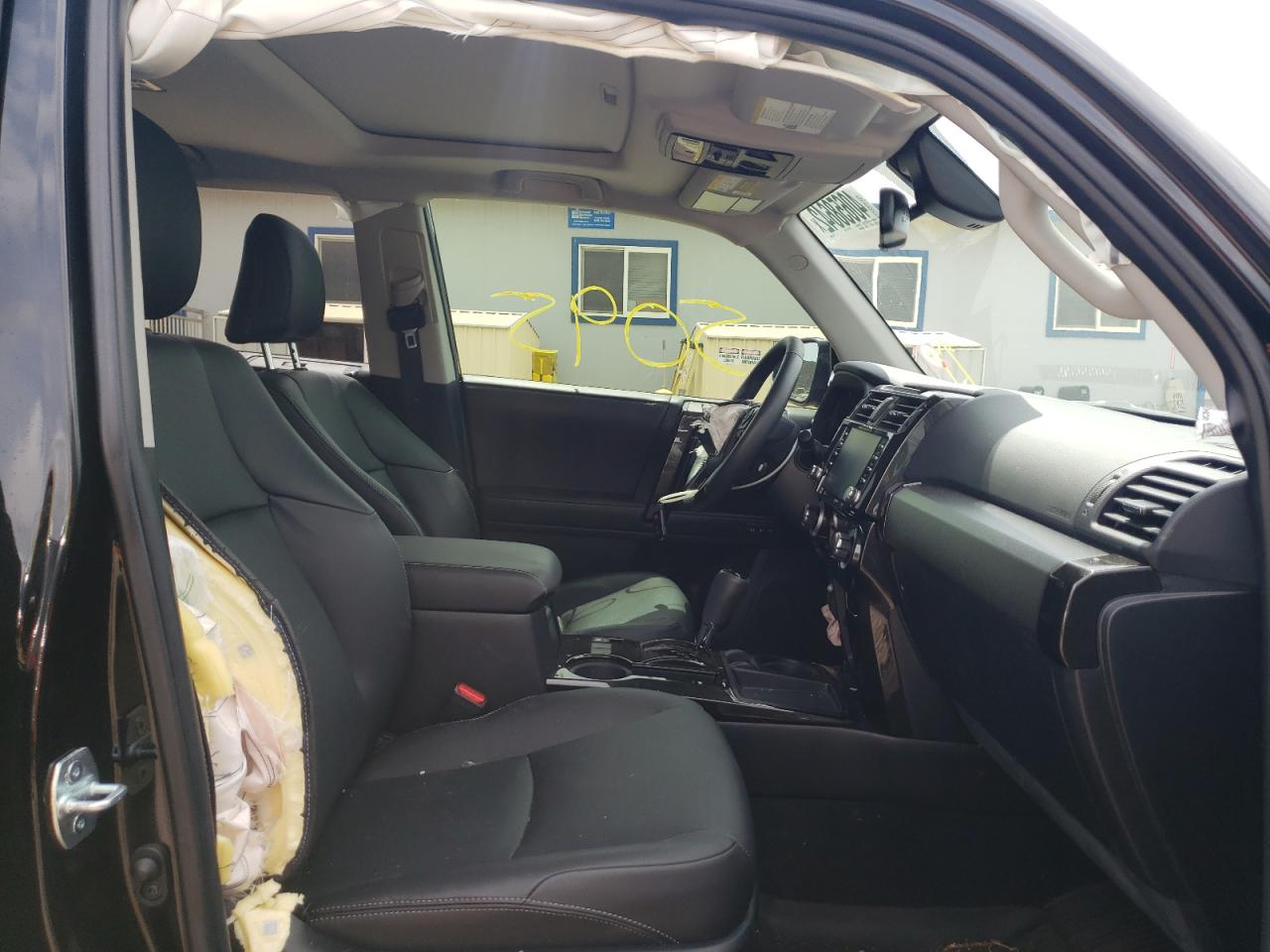 Photo 5 from auction – 2020 TOYOTA 4RUNNER SR with VIN JTEZU5JR8L5225338