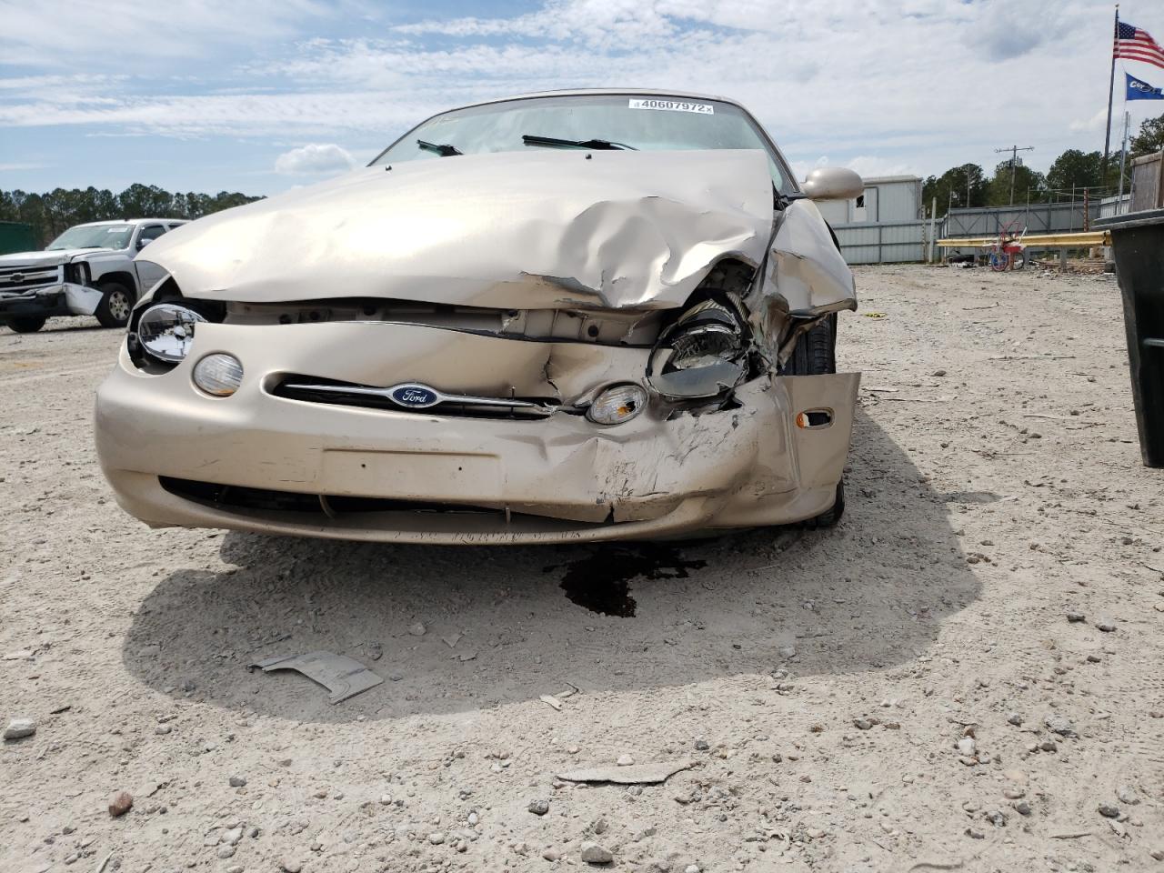 Photo 9 from auction – 1999 FORD TAURUS SE with VIN 1FAFP53S3XA239262