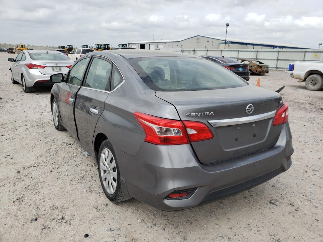 Photo 3 from auction – 2017 NISSAN SENTRA S with VIN 3N1AB7APXHY309501
