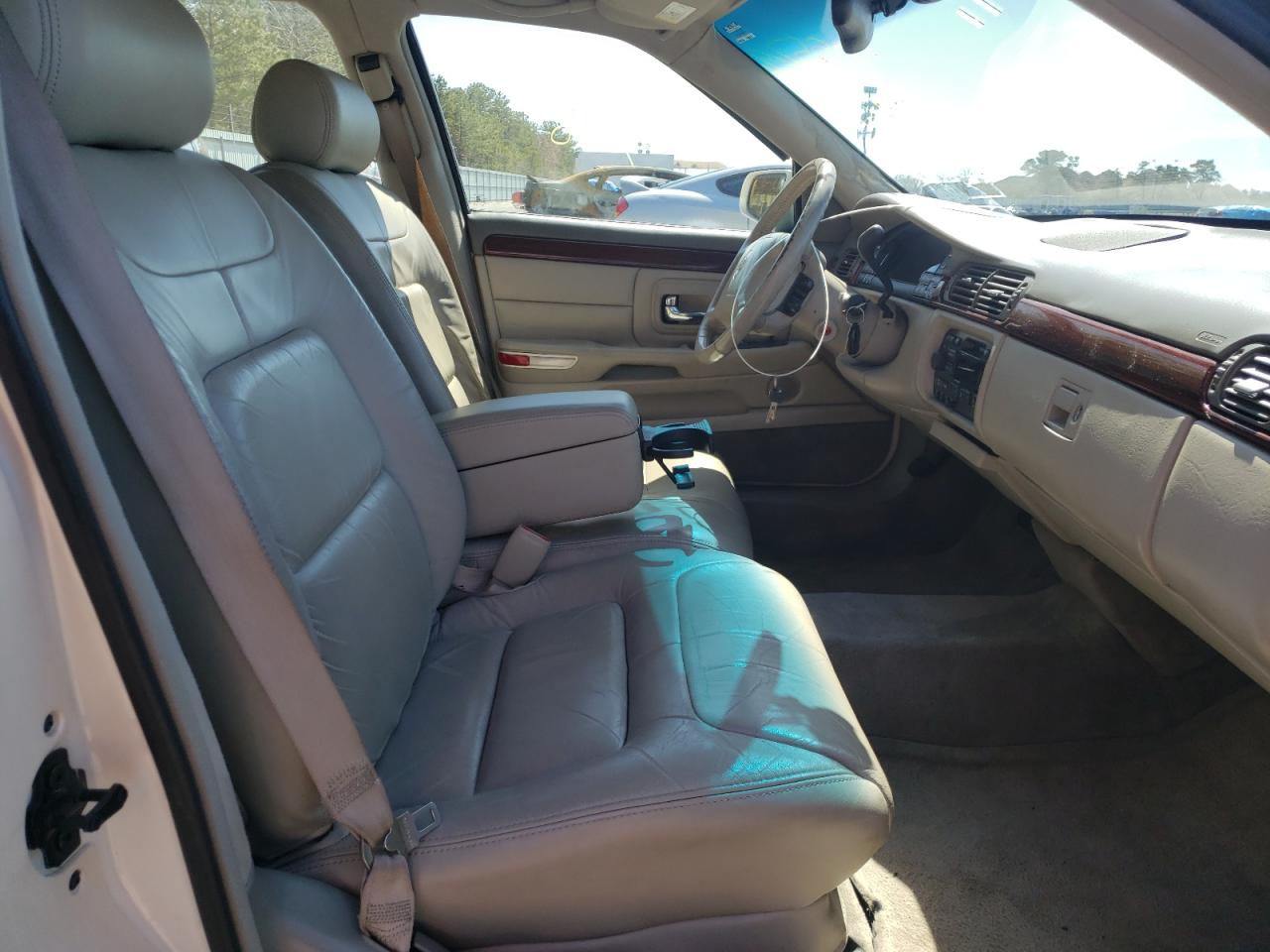 Photo 5 from auction – 1999 CADILLAC DEVILLE with VIN 1G6KD54Y7XU719617