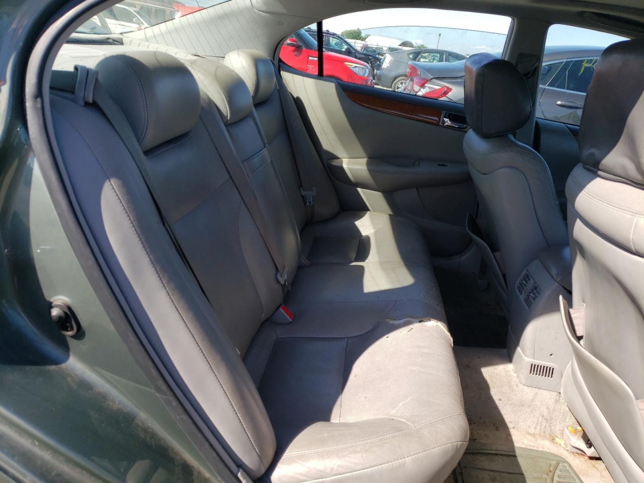 Photo 6 from auction – 2005 LEXUS ES 330 with VIN JTHBA30G755130452