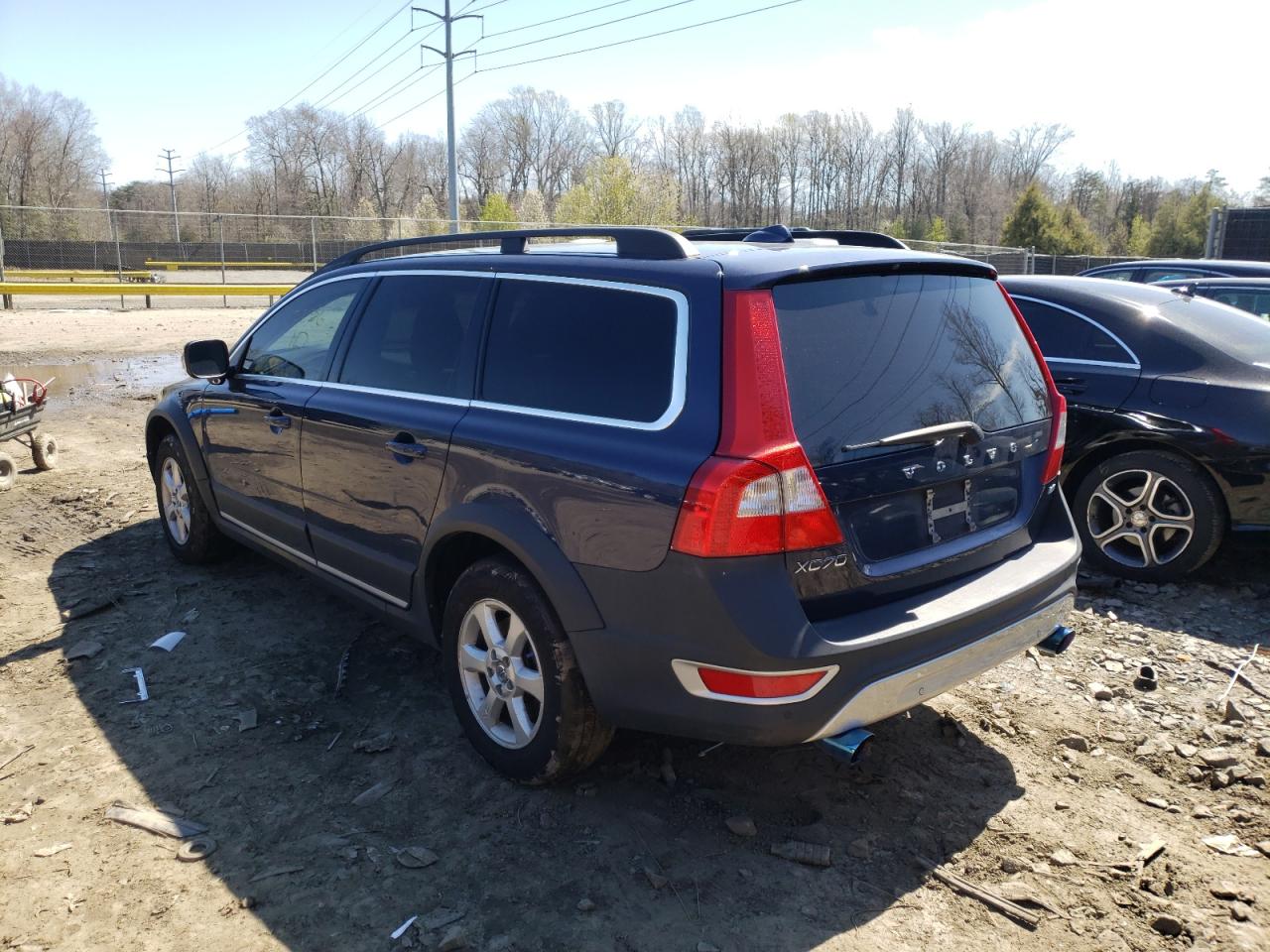 Photo 3 from auction – 2011 VOLVO XC70 3.2 with VIN YV4940BZ0B1114520
