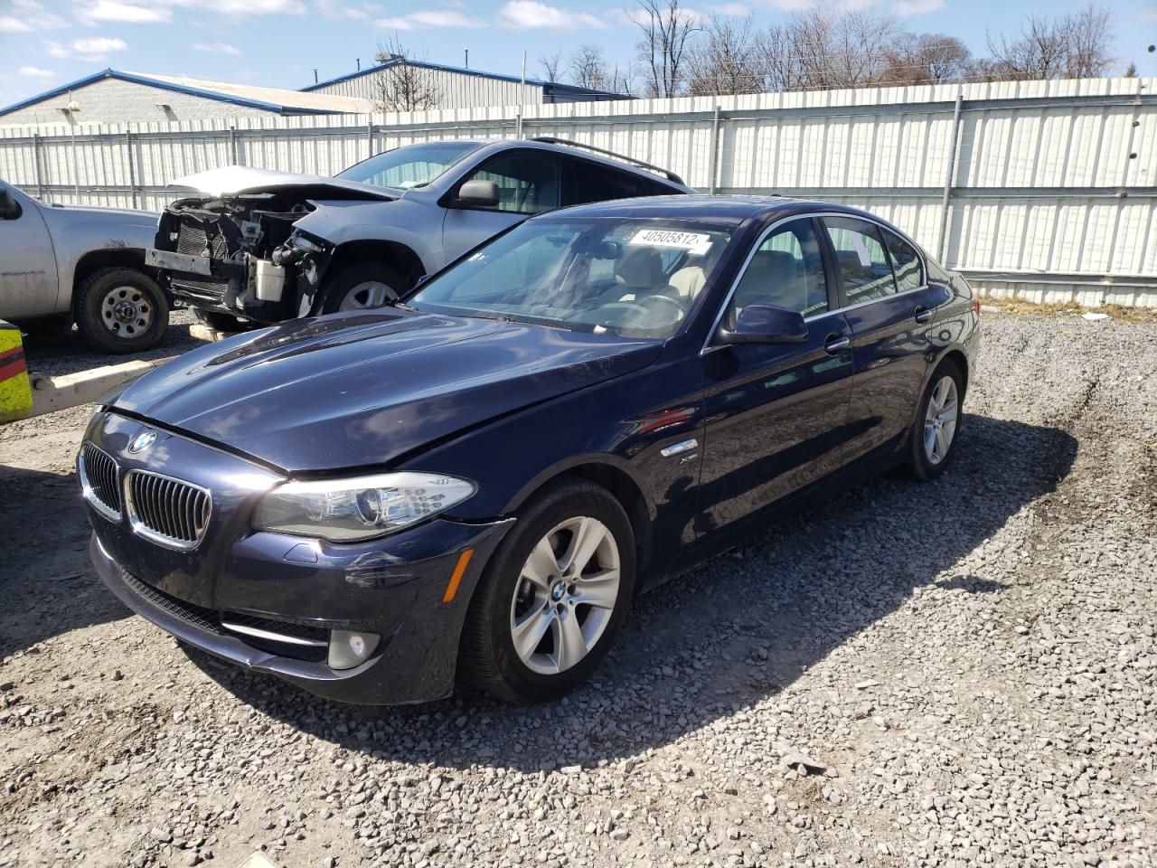 Photo 2 from auction – 2012 BMW 528 XI with VIN WBAXH5C50CDW09286