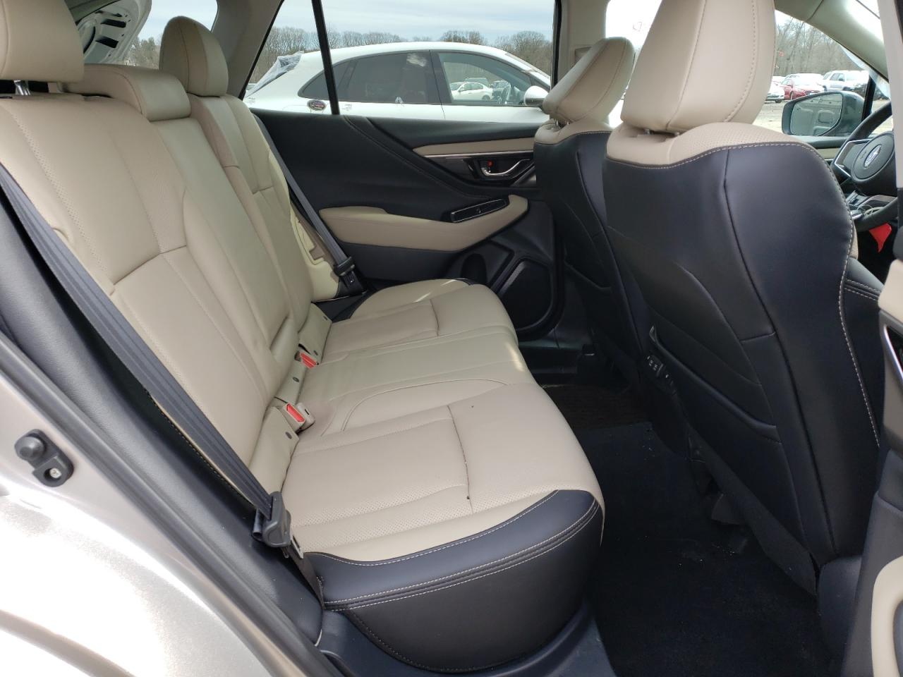 Photo 6 from auction – 2020 SUBARU OUTBACK LI with VIN 4S4BTANC4L3165377