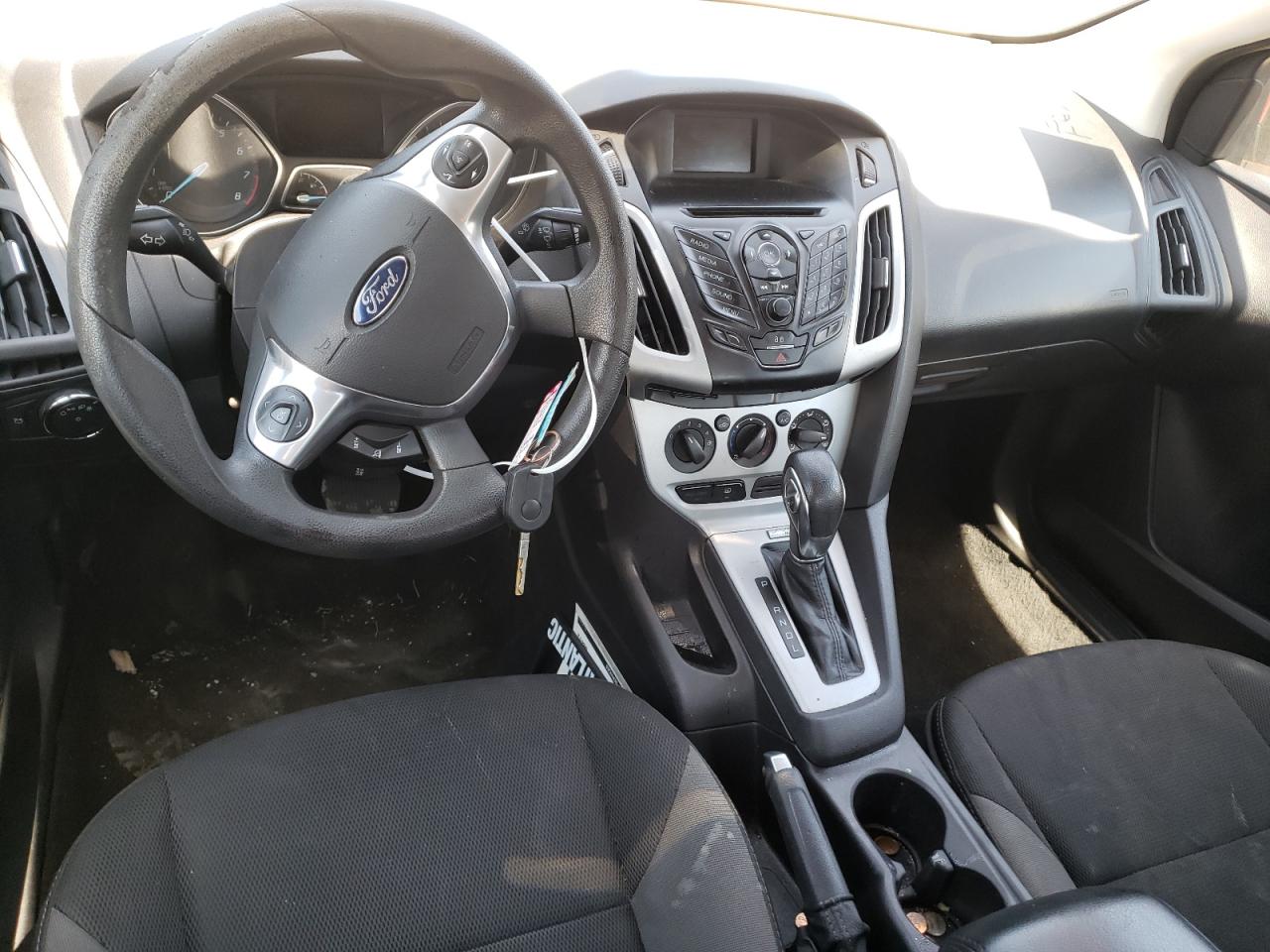 Photo 9 from auction – 2014 FORD FOCUS SE with VIN 1FADP3F24EL323146