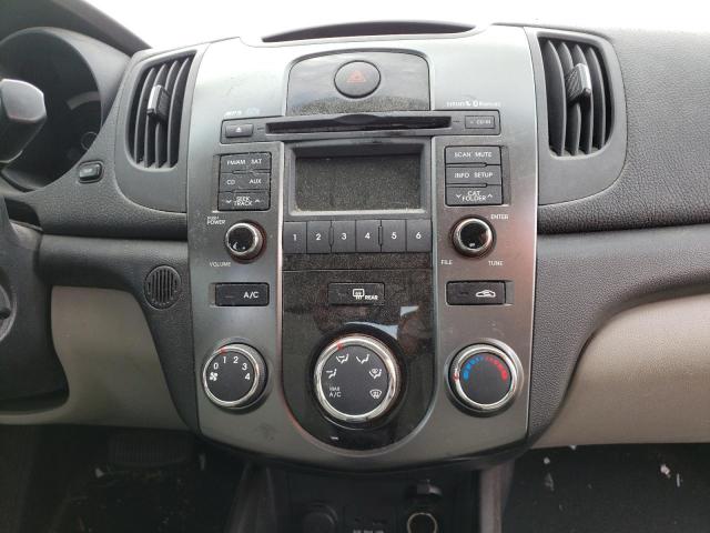 Foto 9 de la subasta – 2013 KIA FORTE EX con VIN KNAFU4A22D5722372