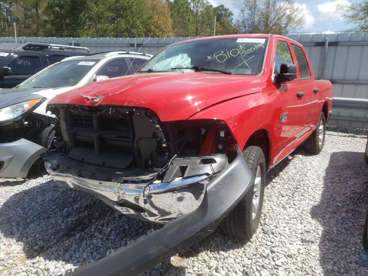 Photo 2 from auction – 2017 RAM 1500 ST with VIN 1C6RR6KG7HS605277