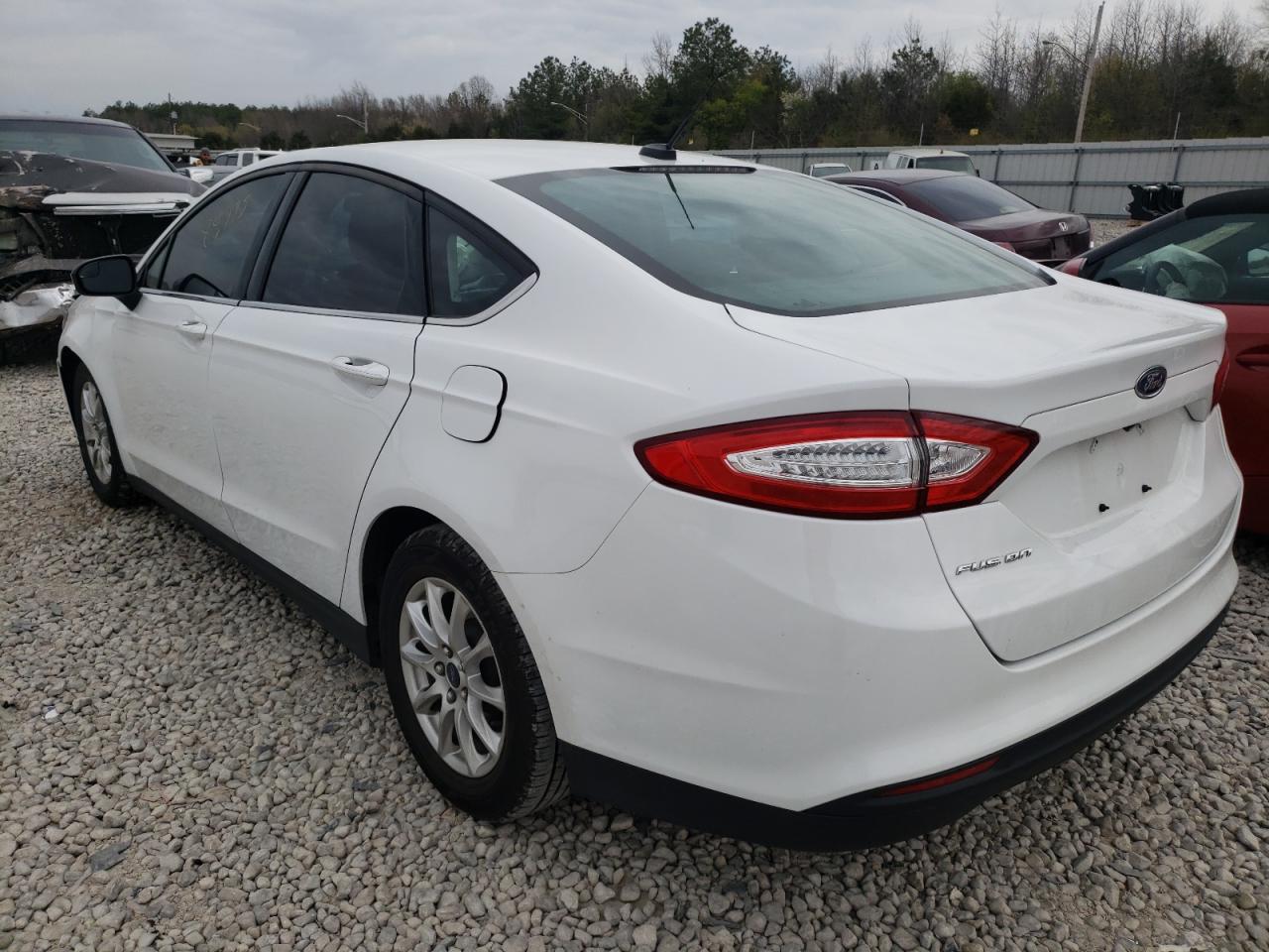 Photo 3 from auction – 2016 FORD FUSION S with VIN 3FA6P0G77GR389700