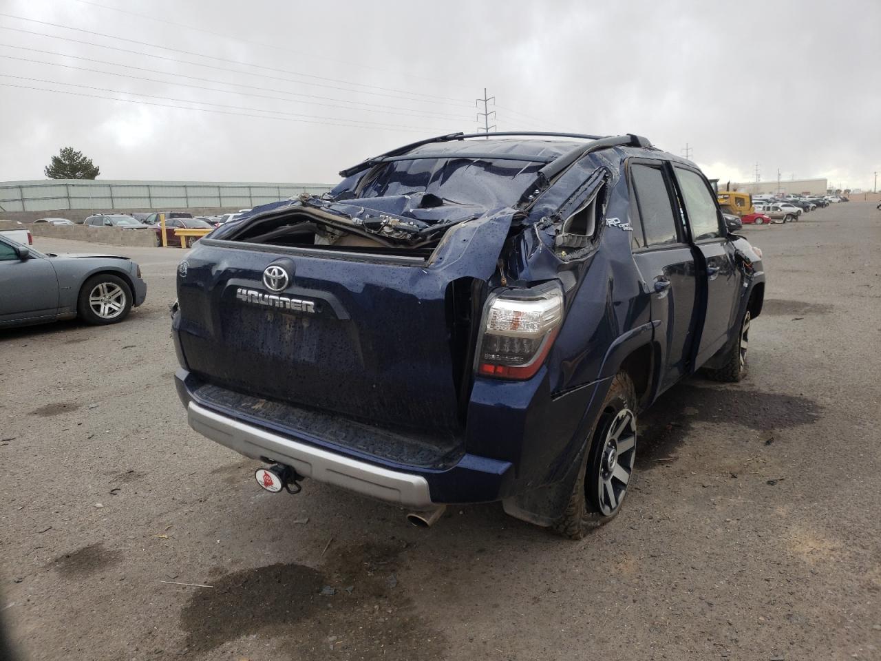 Photo 4 from auction – 2019 TOYOTA 4RUNNER SR with VIN JTEBU5JR0K5734419