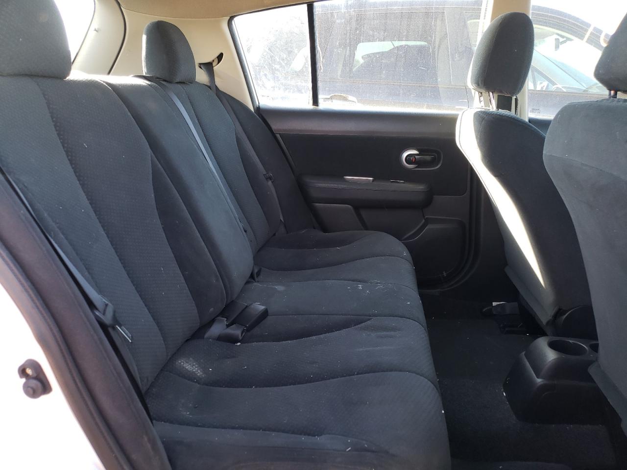 Photo 6 from auction – 2011 NISSAN VERSA S with VIN 3N1BC1CP0BL498840