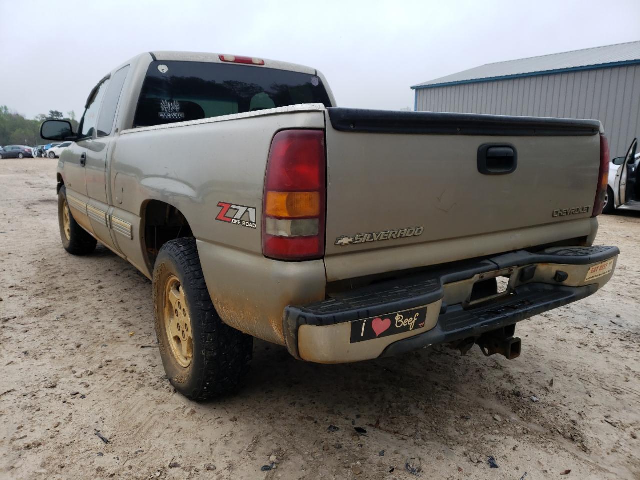 Photo 3 from auction – 2002 CHEVROLET SILVERADO with VIN 2GCEK19T321396872