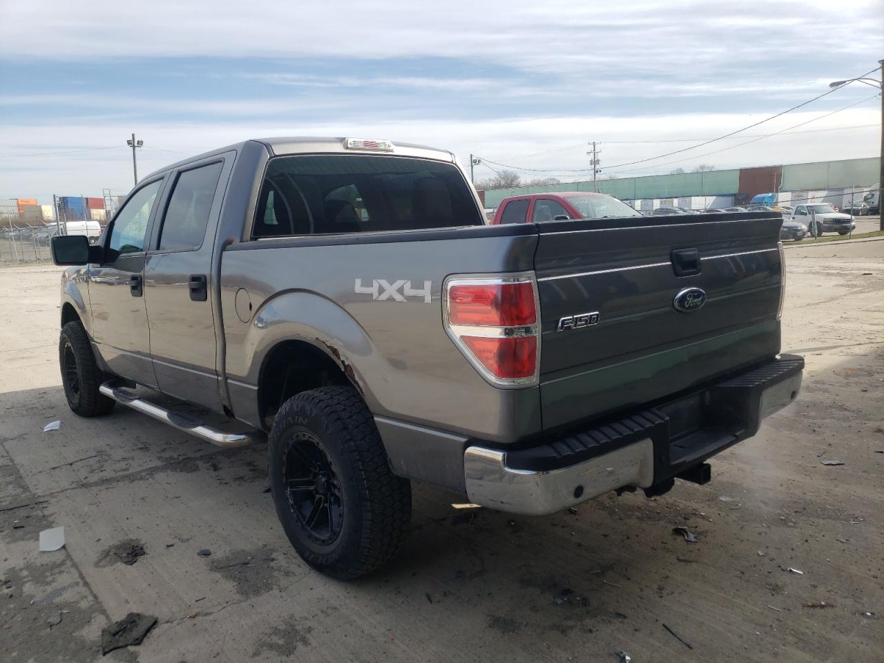 Photo 3 from auction – 2010 FORD F150 SUPER with VIN 1FTEW1E88AFB42927