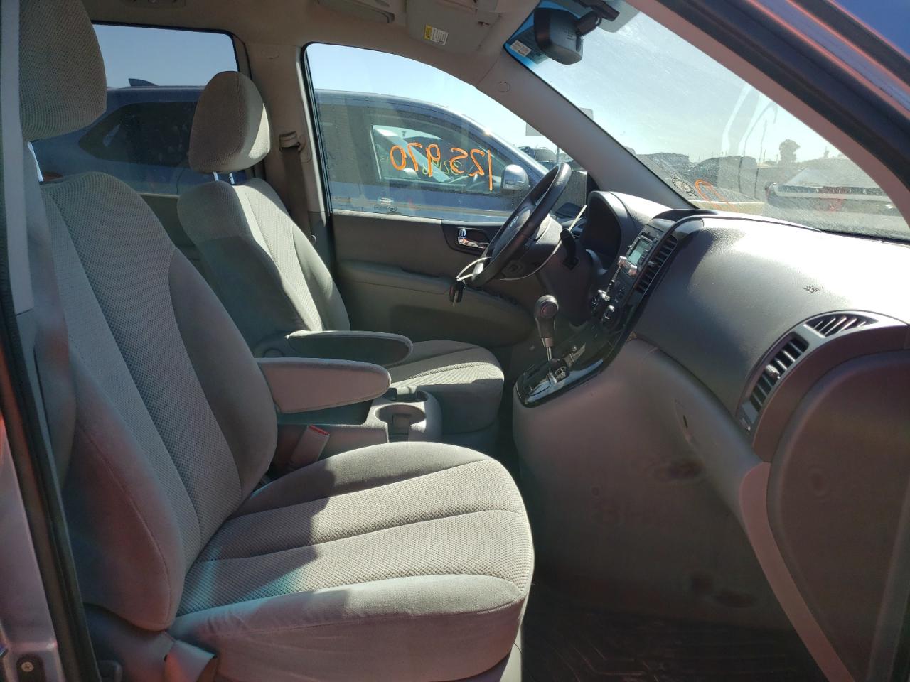 Photo 5 from auction – 2012 KIA SEDONA EX with VIN KNDMH4C70C6442515