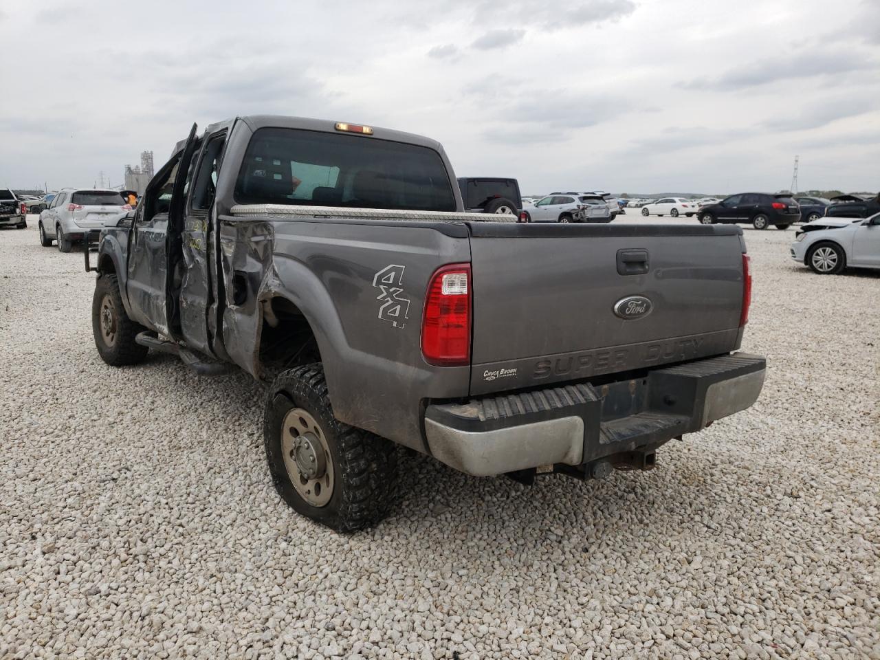 Photo 3 from auction – 2011 FORD F250 SUPER with VIN 1FT7X2B68BEB13773