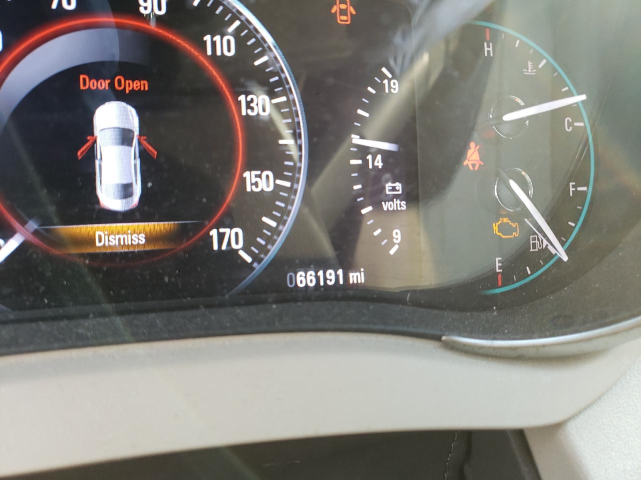 Photo 8 from auction – 2014 BUICK LACROSSE with VIN 1G4GB5G37EF254830