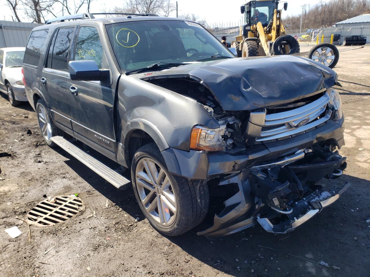 FORD EXPEDITION 2015 with VIN 1FMJU1MT2FEF00185 - Photo from auction