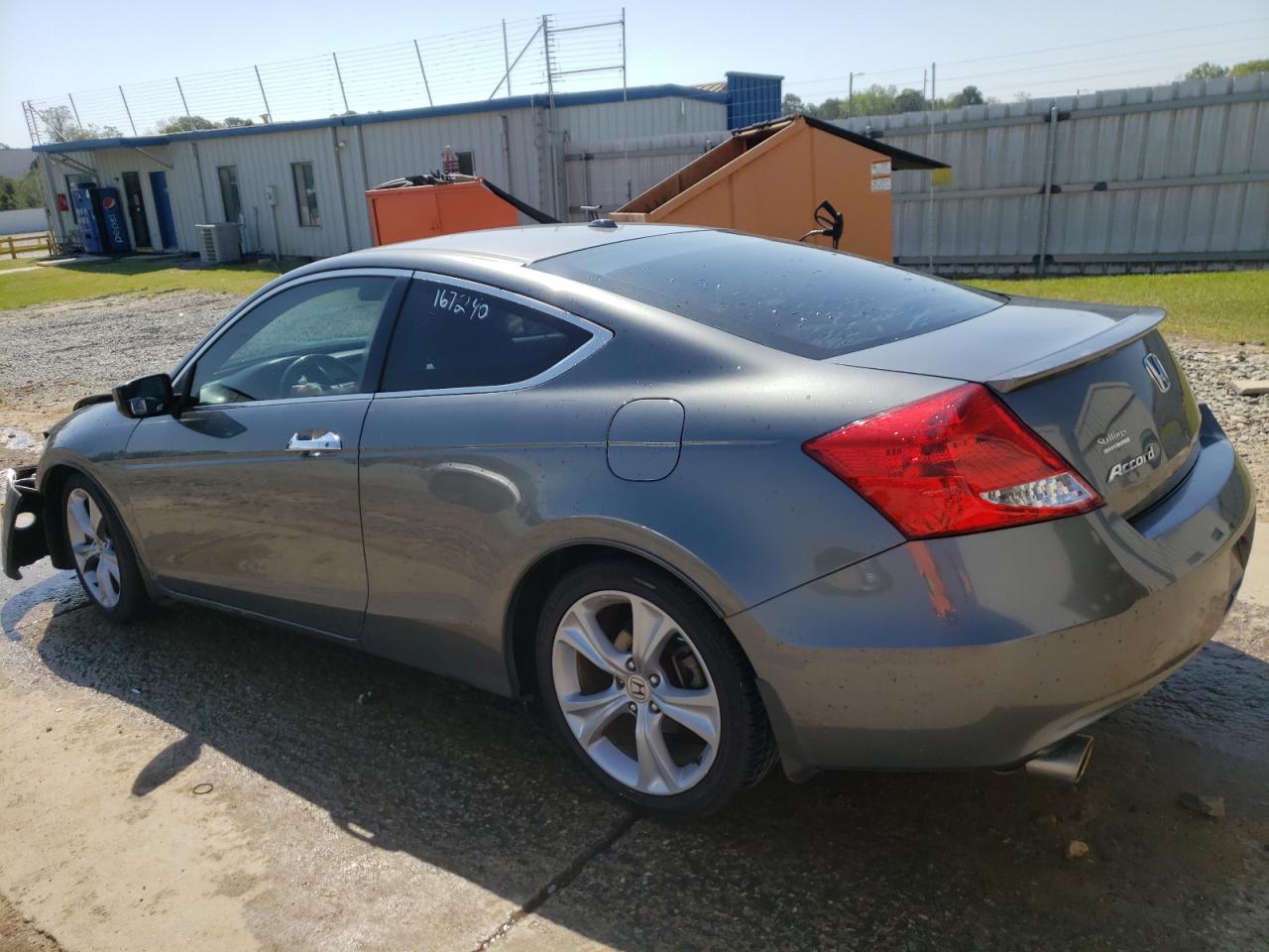 Photo 3 from auction – 2011 HONDA ACCORD EXL with VIN 1HGCS2B86BA004302