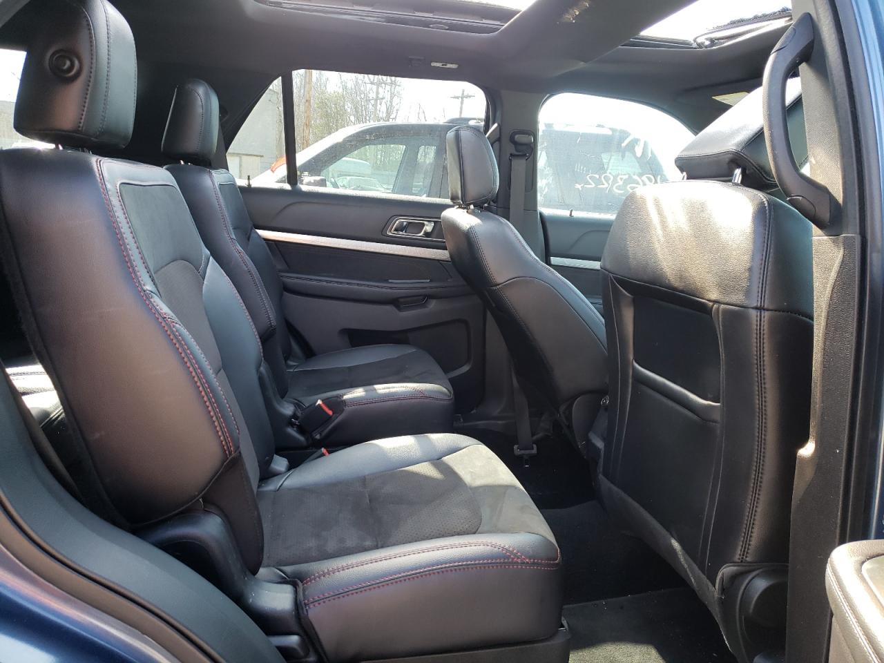 Photo 6 from auction – 2019 FORD EXPLORER X with VIN 1FM5K8D80KGA05753