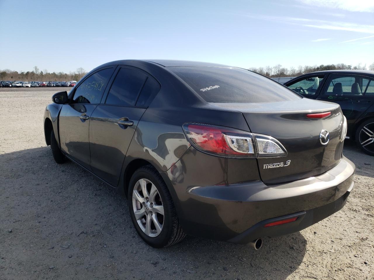 Photo 3 from auction – 2010 MAZDA 3 I with VIN JM1BL1SF5A1233651