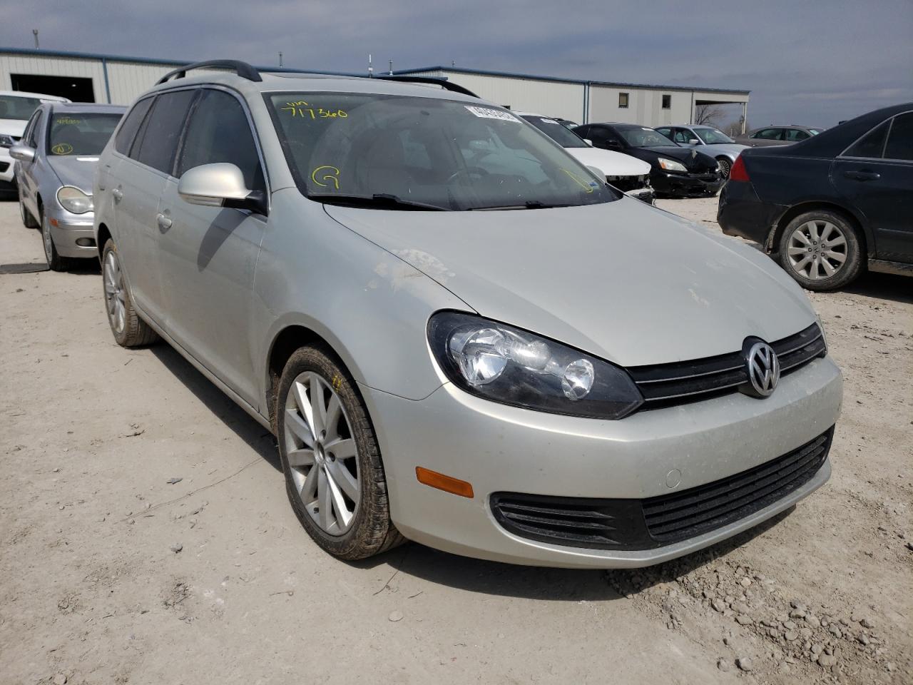 VOLKSWAGEN JETTA TDI 2011 with VIN 3VWPL7AJ4BM717360 - Photo from auction