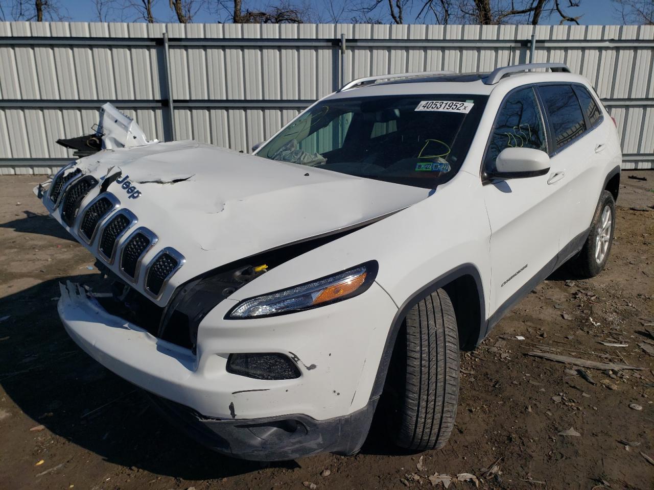 Photo 2 from auction – 2016 JEEP CHEROKEE L with VIN 1C4PJMCB4GW147977
