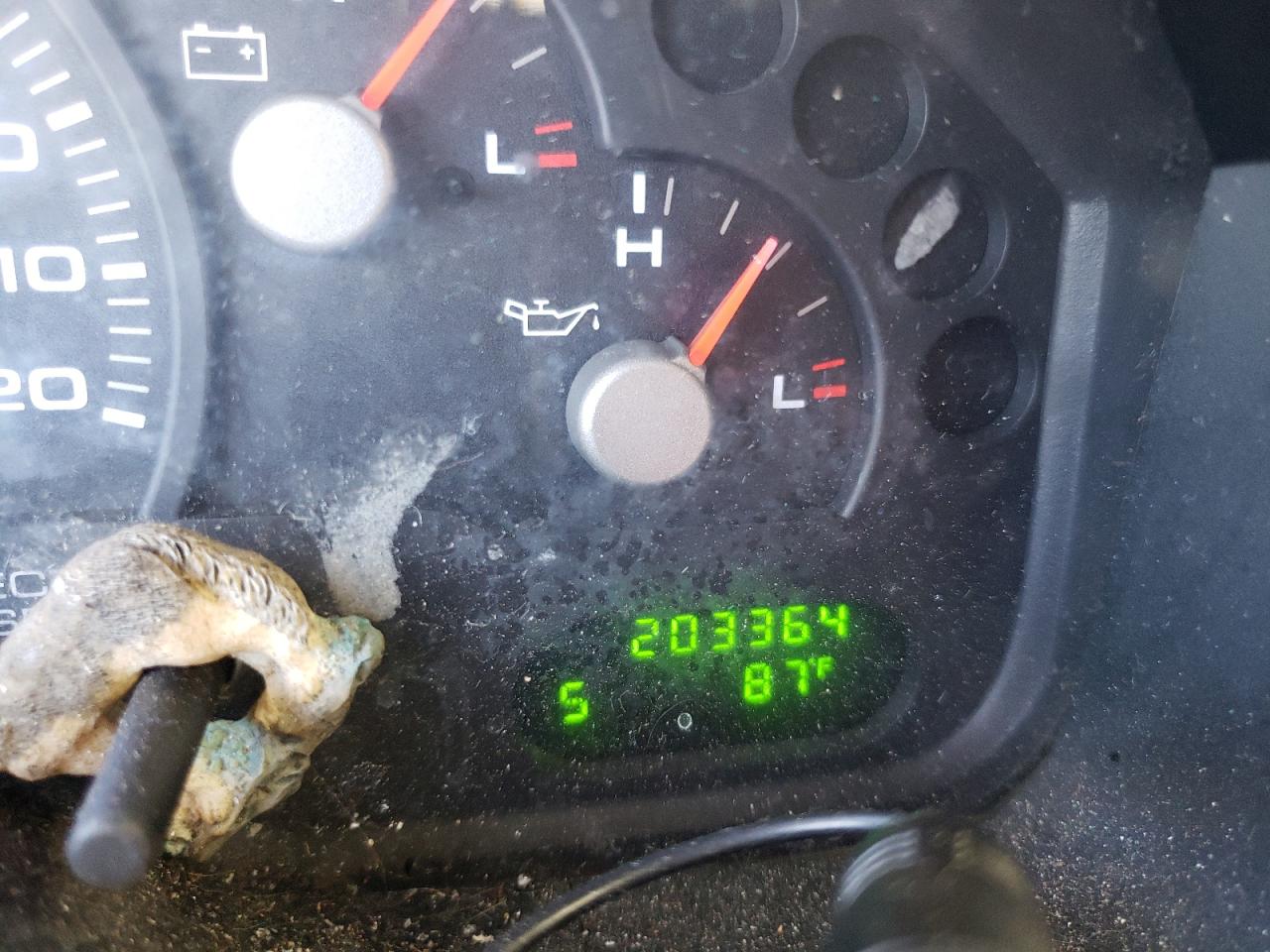 Photo 8 from auction – 2003 FORD EXPLORER with VIN 1FMZU73K63UC38316