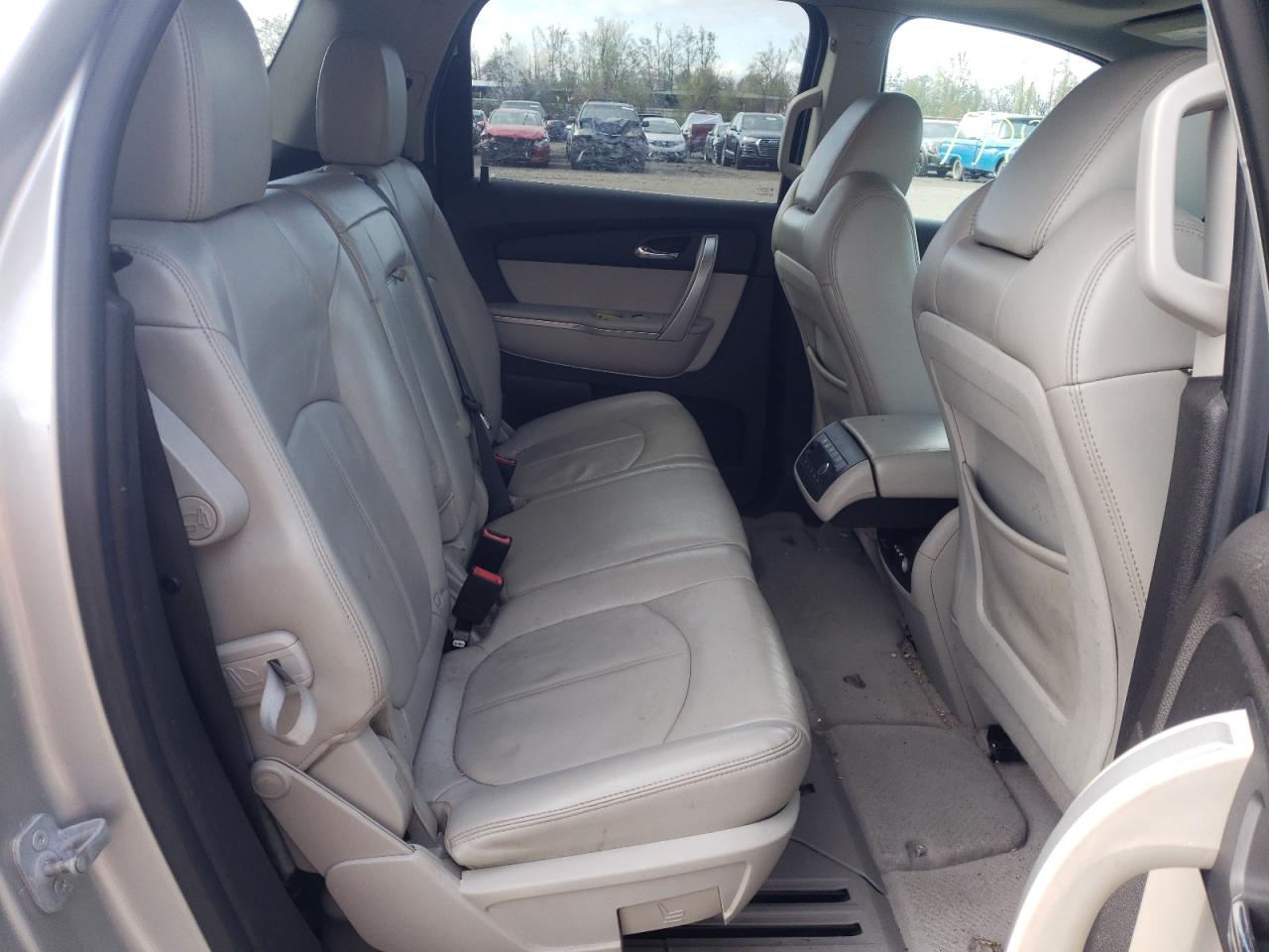Photo 6 from auction – 2011 GMC ACADIA SLT with VIN 1GKKVRED9BJ112646